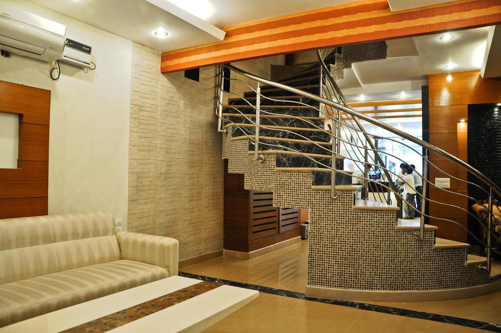 Hotel Vanson Villa - Near Connaught Place 新德里 外观 照片