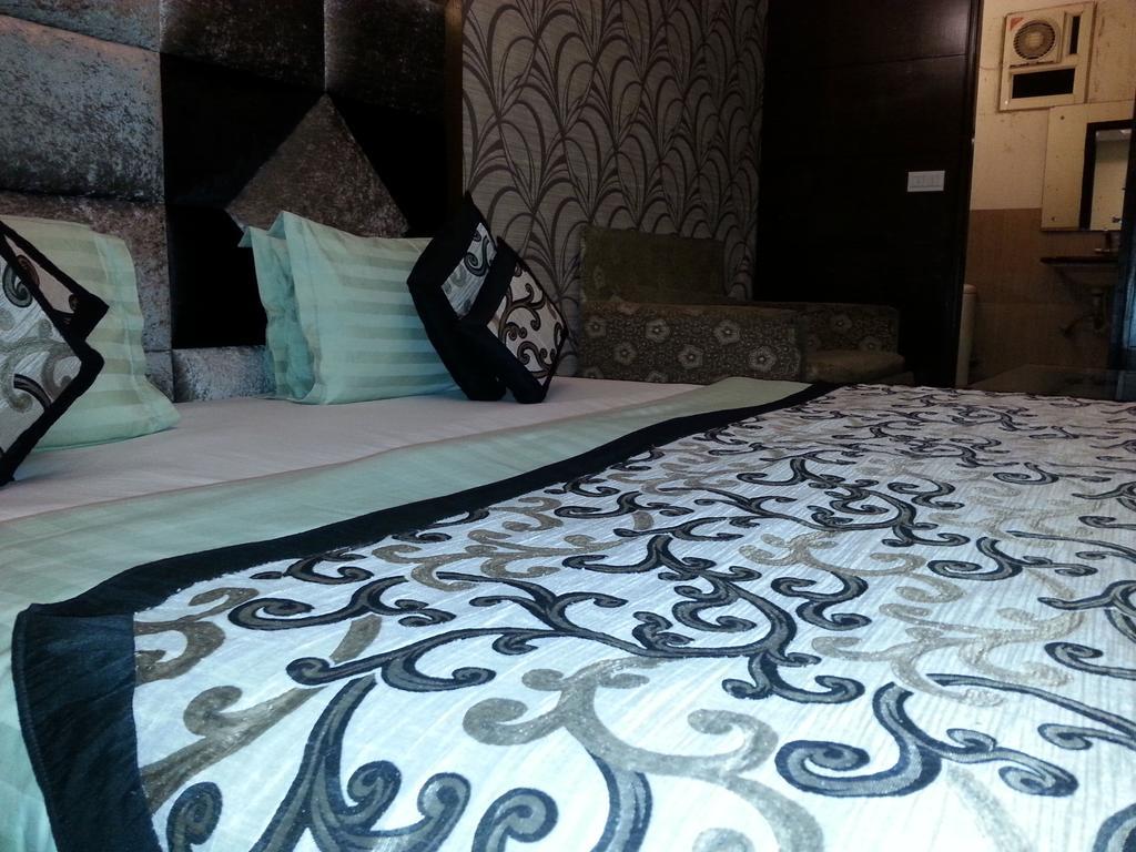 Hotel Vanson Villa - Near Connaught Place 新德里 客房 照片