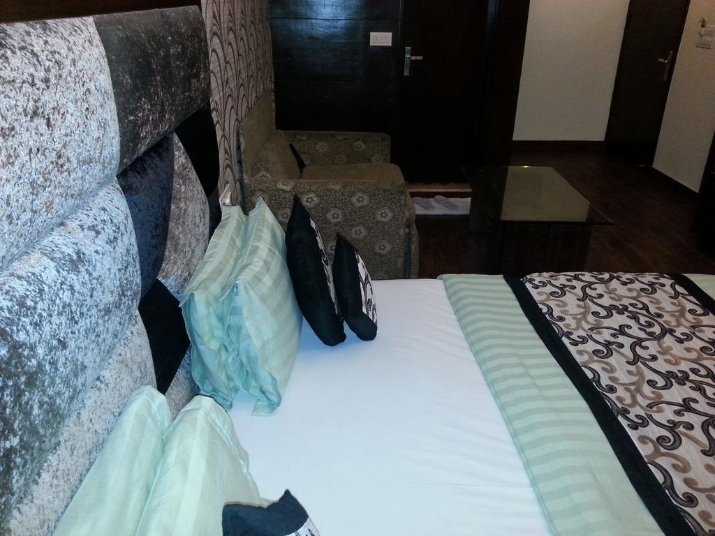 Hotel Vanson Villa - Near Connaught Place 新德里 客房 照片