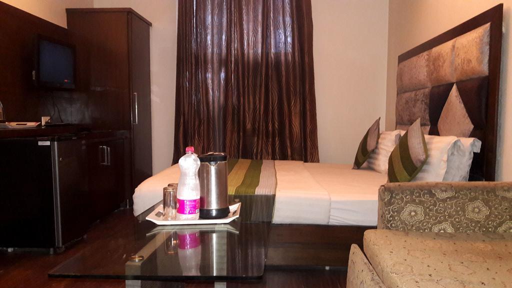 Hotel Vanson Villa - Near Connaught Place 新德里 外观 照片